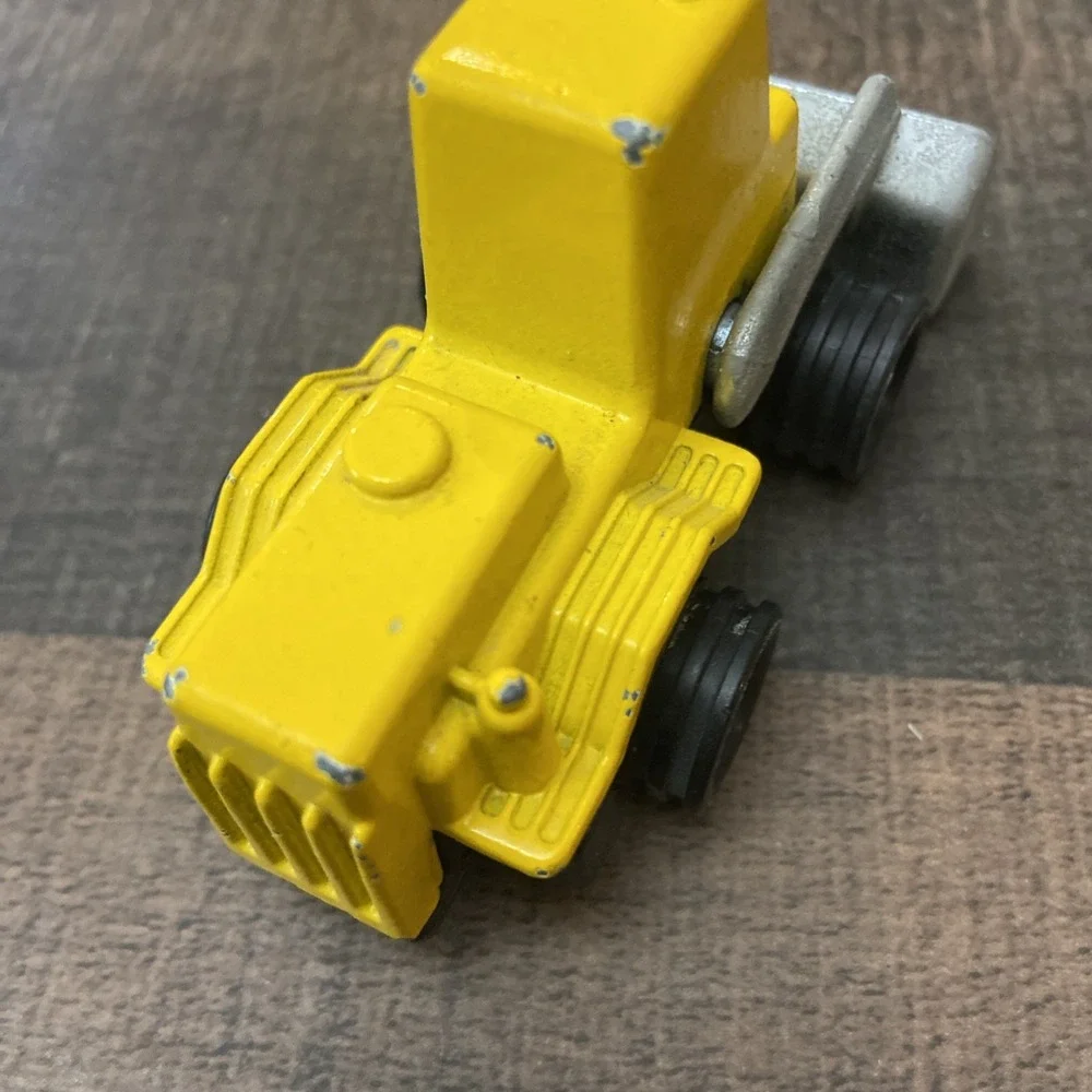 Mattel 1979 First Wheels Front End‎ Loader All Metal
